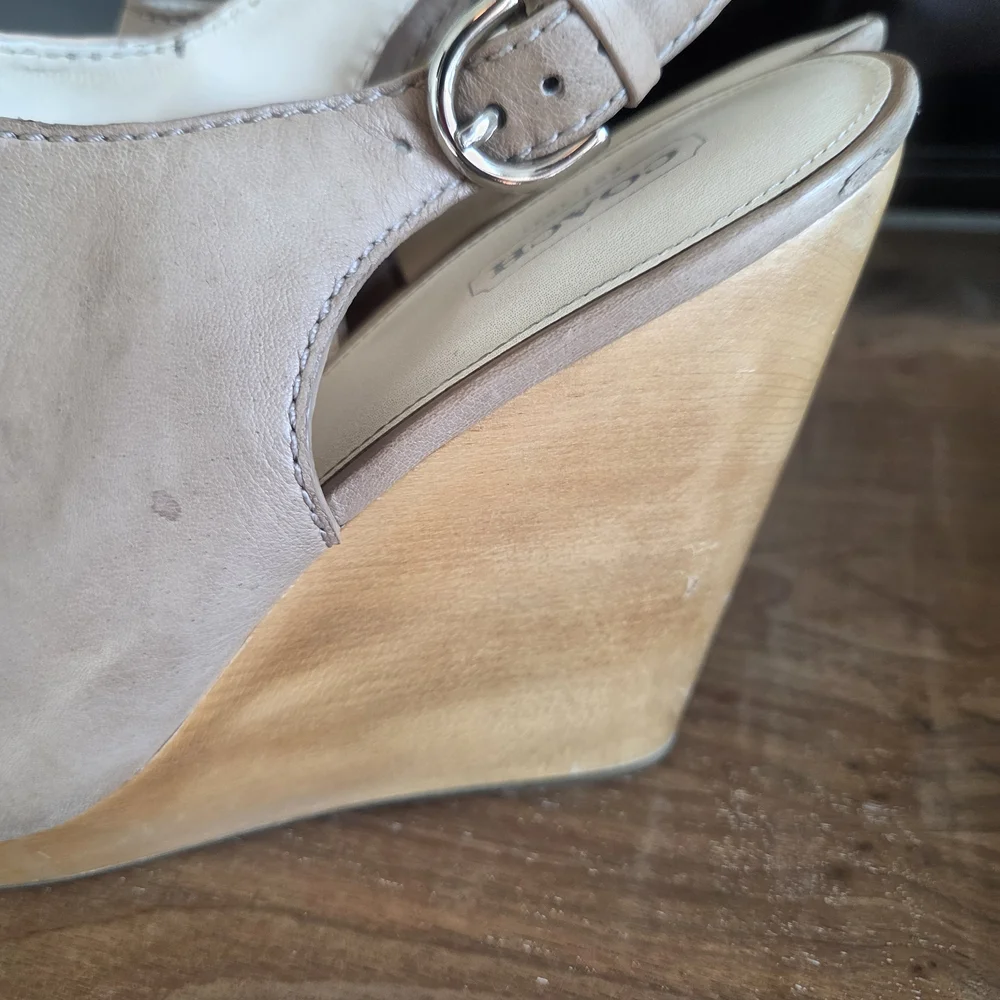 Coach Tan Wedge‎ Sandals